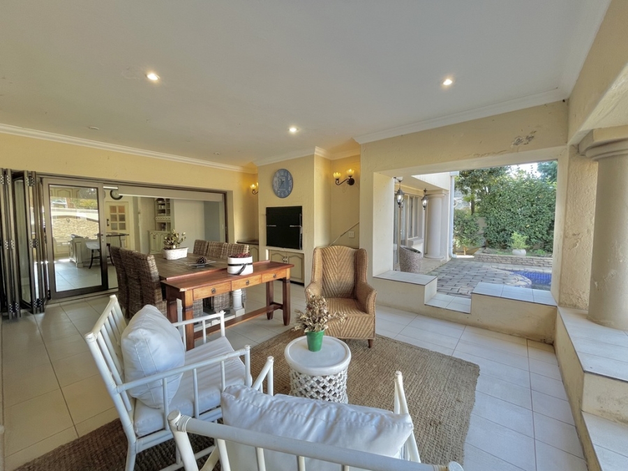5 Bedroom Property for Sale in Silver Lakes Golf Estate Gauteng