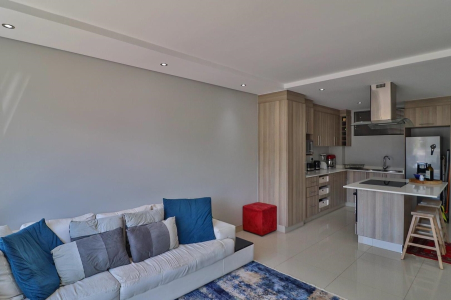 To Let 2 Bedroom Property for Rent in Broadacres Gauteng