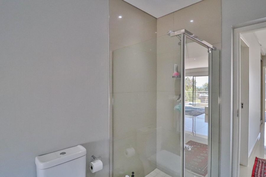 To Let 2 Bedroom Property for Rent in Broadacres Gauteng
