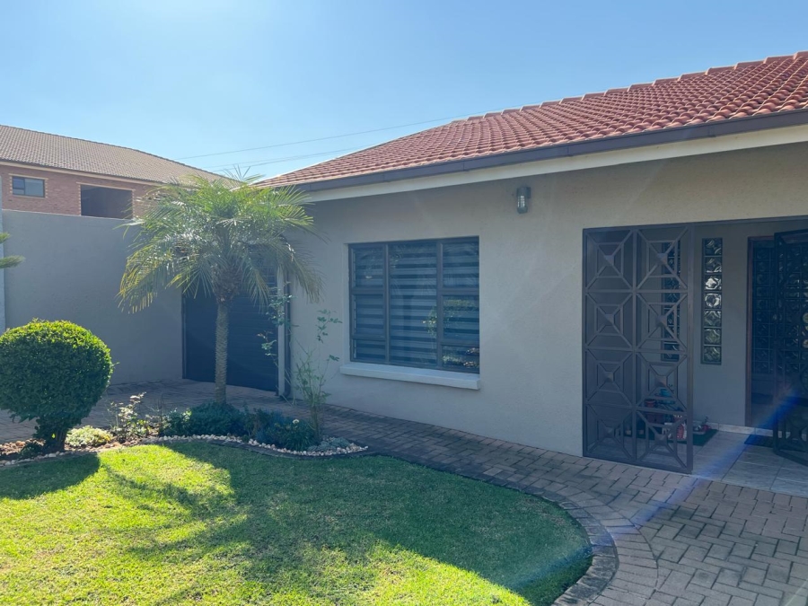 3 Bedroom Property for Sale in Marlboro Gardens Gauteng