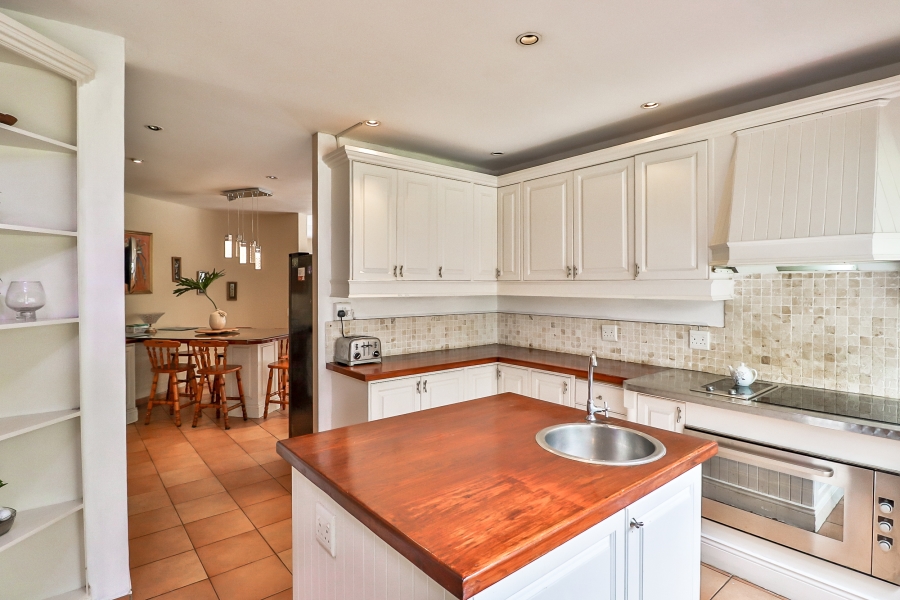 To Let 5 Bedroom Property for Rent in Dainfern Gauteng