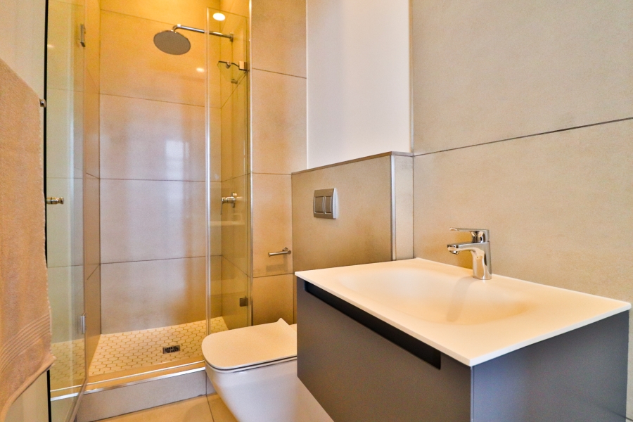 2 Bedroom Property for Sale in Illovo Gauteng