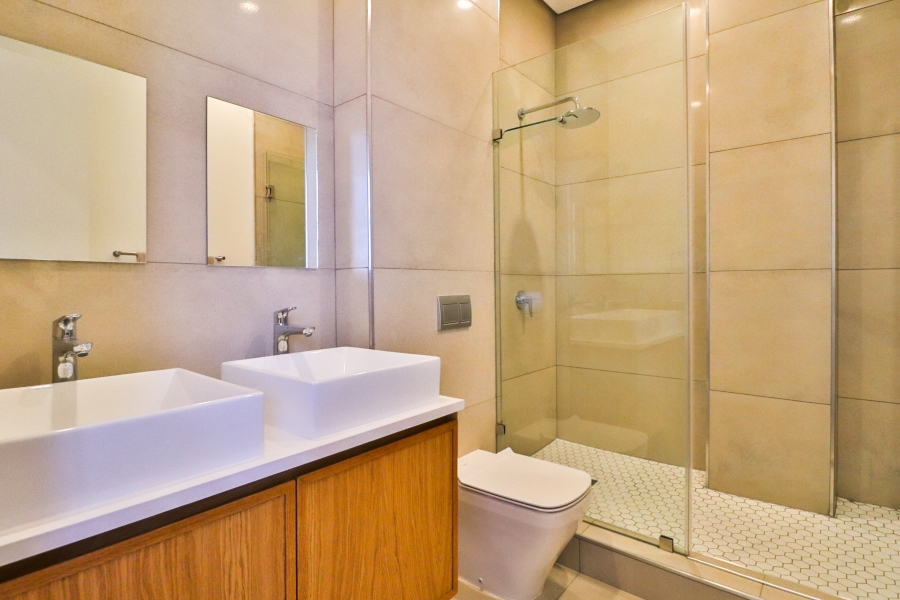 2 Bedroom Property for Sale in Illovo Gauteng