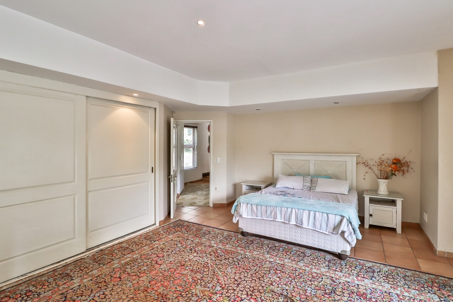 5 Bedroom Property for Sale in Dainfern Gauteng