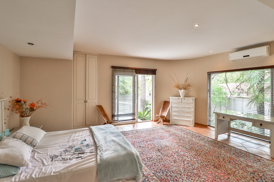5 Bedroom Property for Sale in Dainfern Gauteng