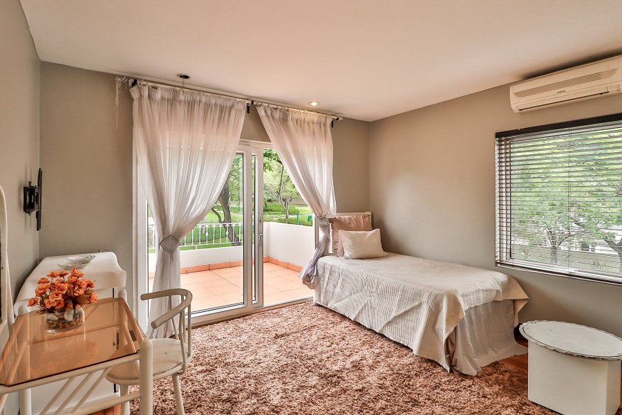 5 Bedroom Property for Sale in Dainfern Gauteng