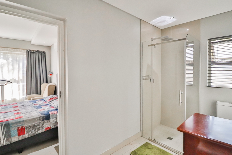 2 Bedroom Property for Sale in Fourways Gauteng