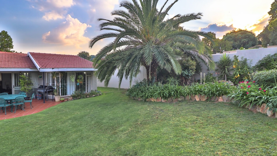 5 Bedroom Property for Sale in Atholl Gauteng