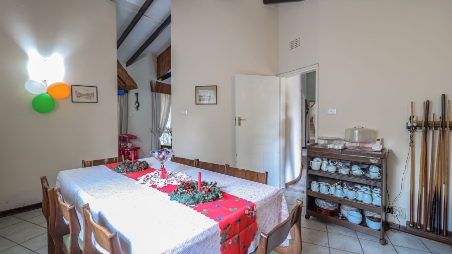 5 Bedroom Property for Sale in Atholl Gauteng