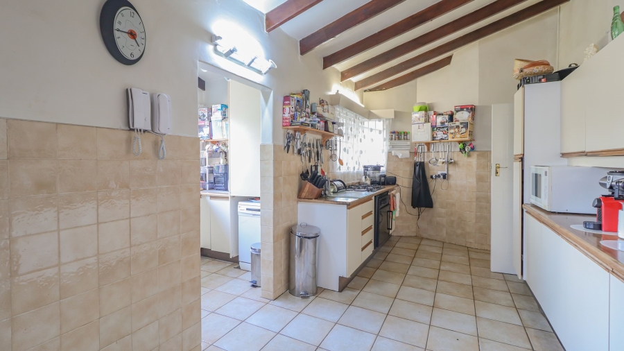 5 Bedroom Property for Sale in Atholl Gauteng