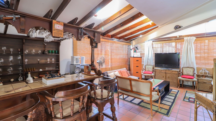 5 Bedroom Property for Sale in Atholl Gauteng