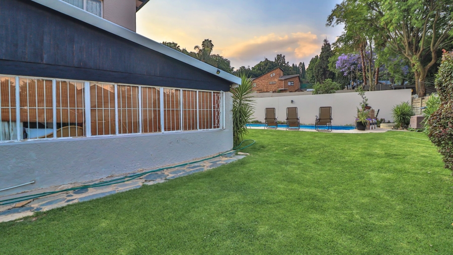 5 Bedroom Property for Sale in Atholl Gauteng