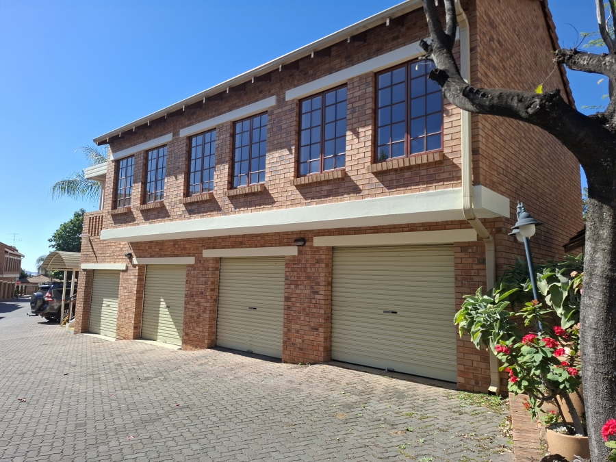 1 Bedroom Property for Sale in Equestria Gauteng