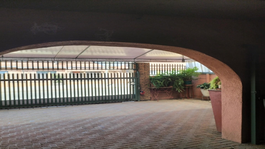 3 Bedroom Property for Sale in Vanderbijlpark CE 2 Gauteng