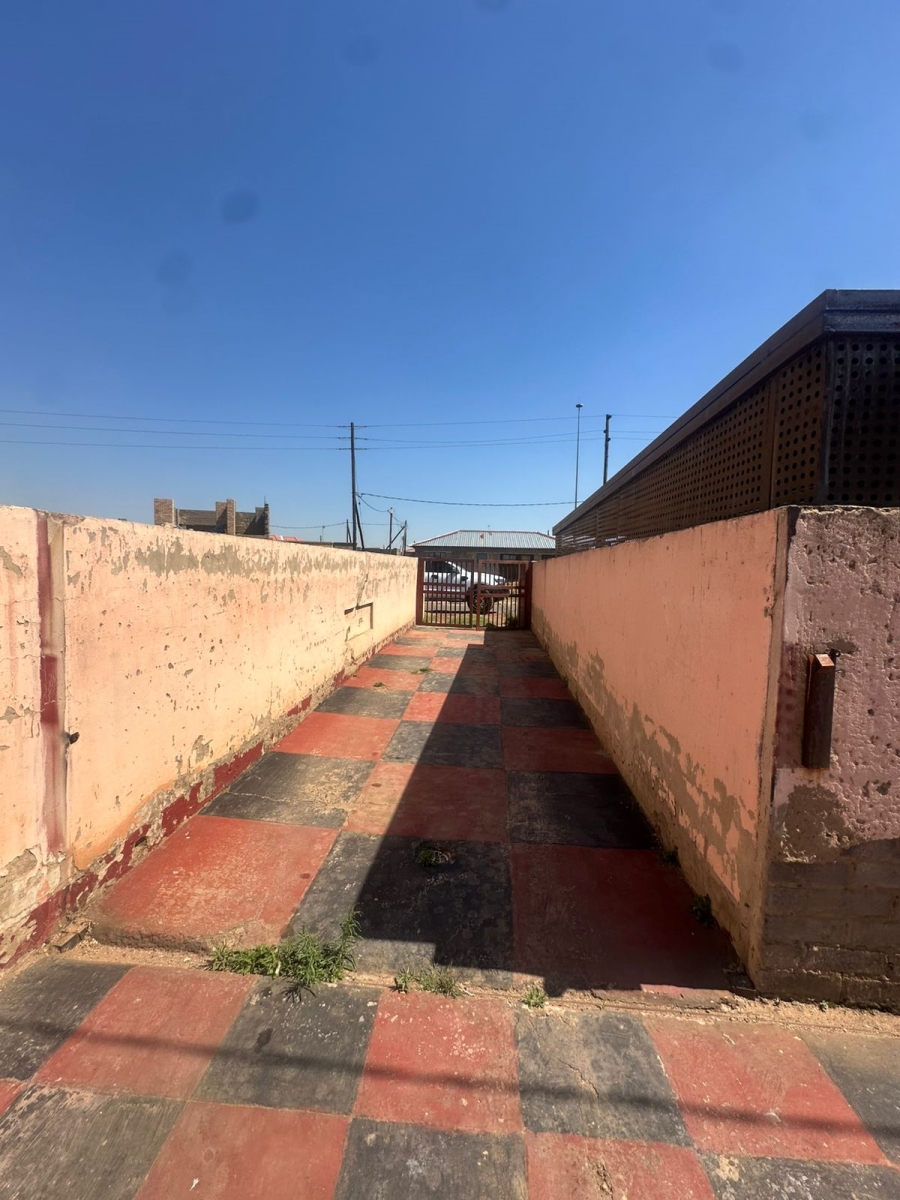 2 Bedroom Property for Sale in Evaton West Gauteng