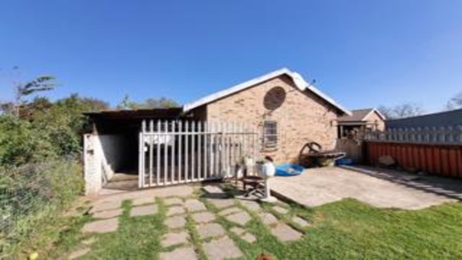 2 Bedroom Property for Sale in Vereeniging Gauteng