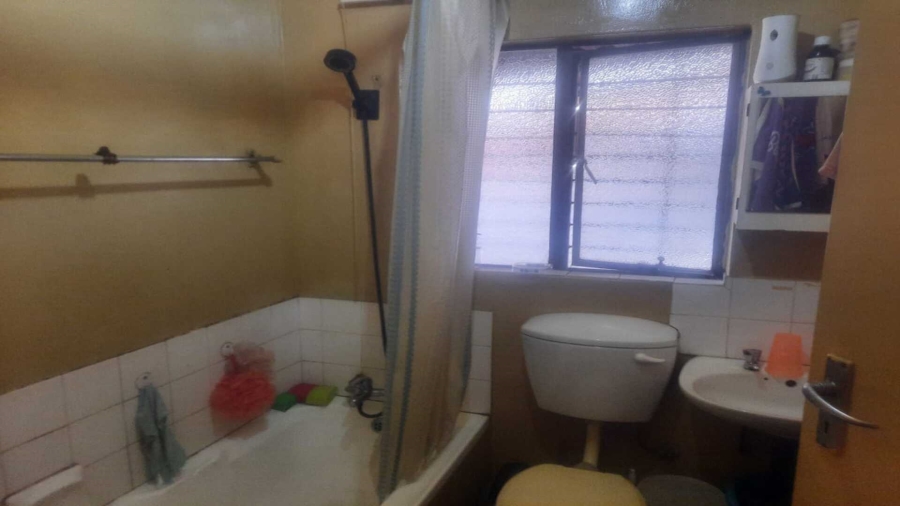 2 Bedroom Property for Sale in Vereeniging Gauteng