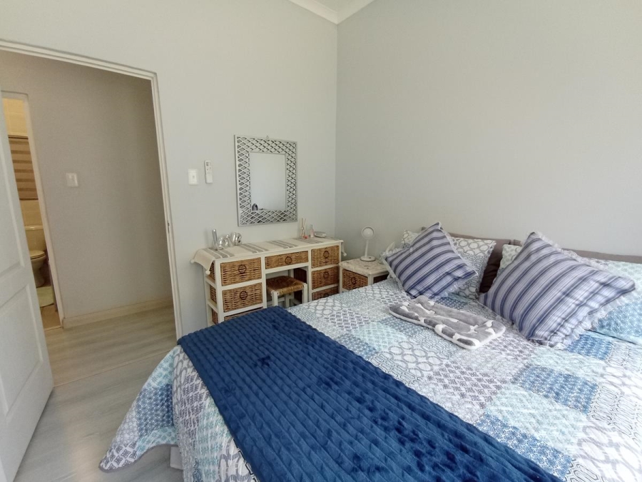 3 Bedroom Property for Sale in Oakdene Gauteng