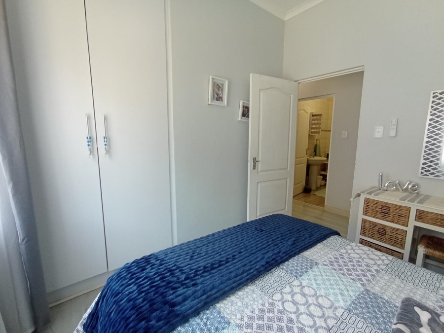 3 Bedroom Property for Sale in Oakdene Gauteng