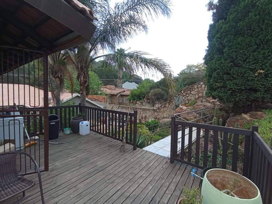 3 Bedroom Property for Sale in Oakdene Gauteng