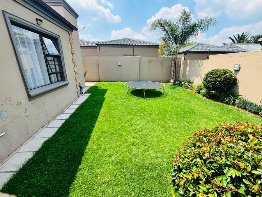 3 Bedroom Property for Sale in Beyers Park Gauteng