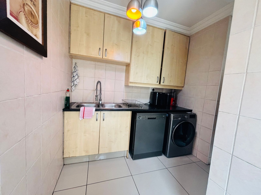 3 Bedroom Property for Sale in Beyers Park Gauteng