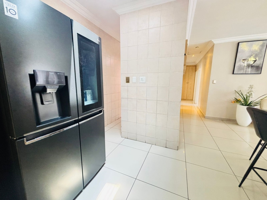 3 Bedroom Property for Sale in Beyers Park Gauteng