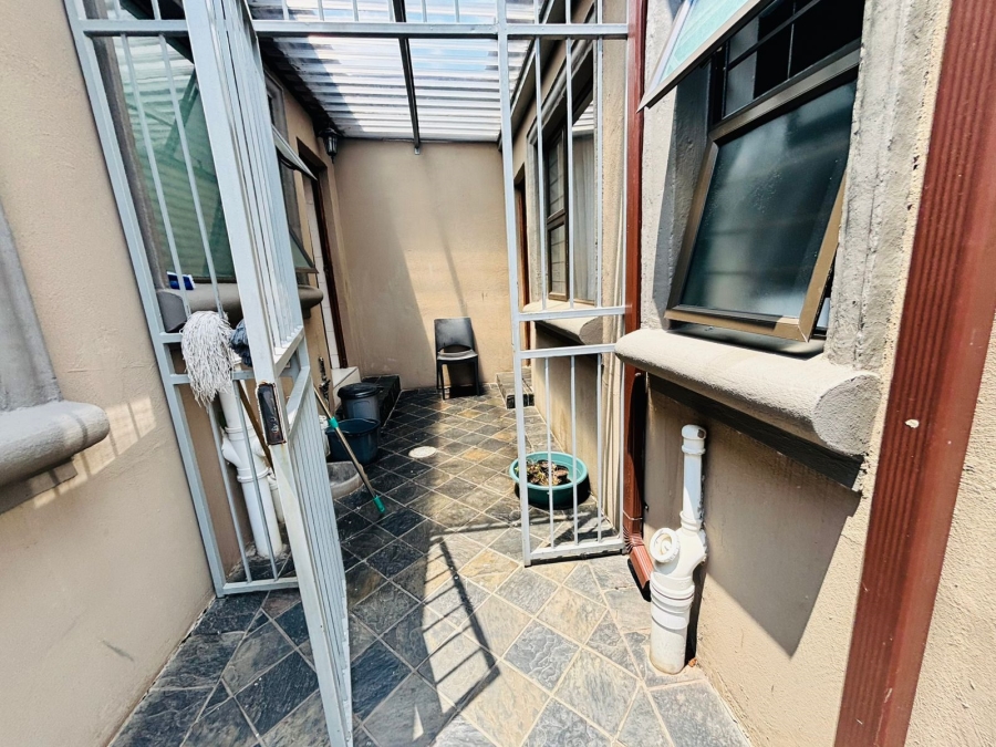 3 Bedroom Property for Sale in Beyers Park Gauteng