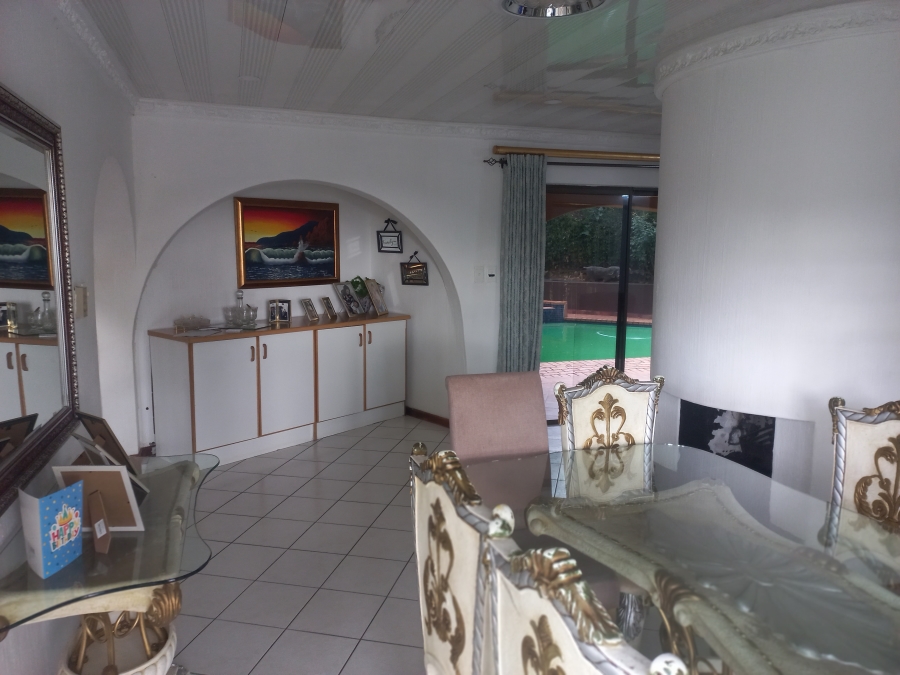 4 Bedroom Property for Sale in Bassonia Gauteng