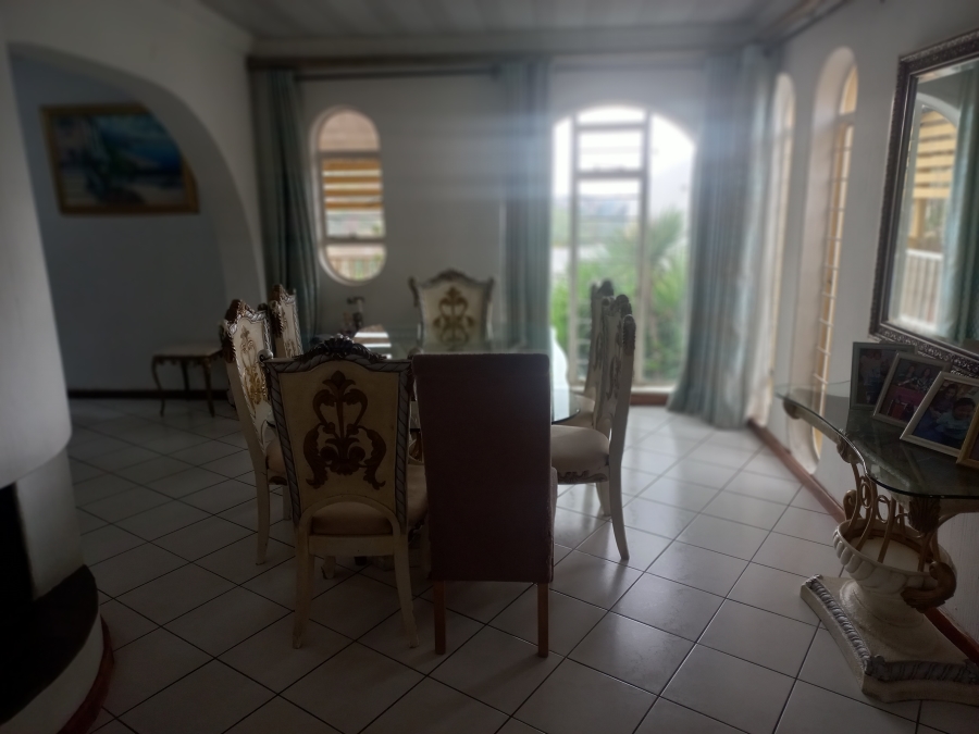 4 Bedroom Property for Sale in Bassonia Gauteng