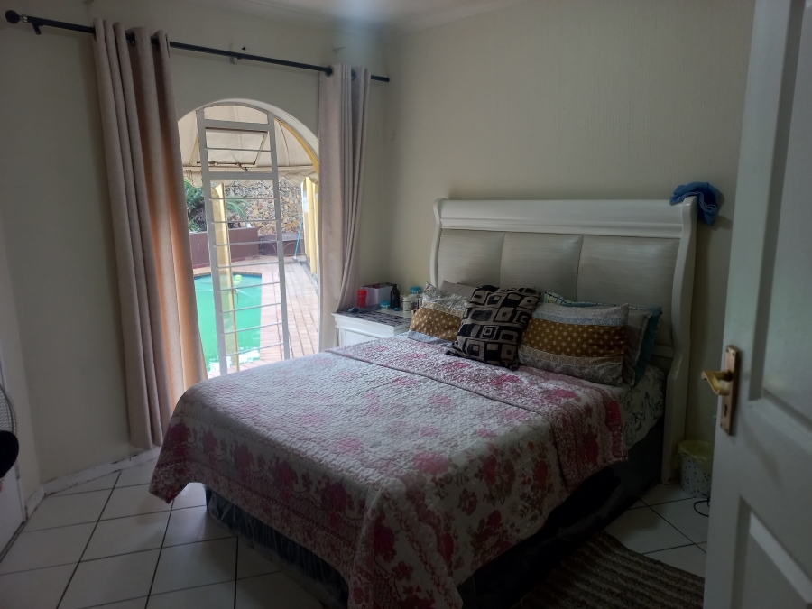 4 Bedroom Property for Sale in Bassonia Gauteng