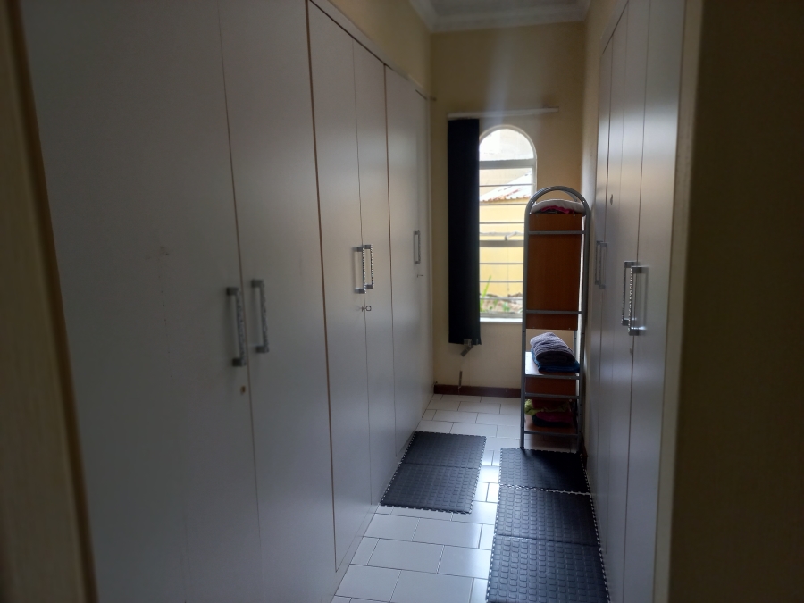 4 Bedroom Property for Sale in Bassonia Gauteng