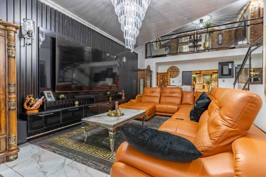 4 Bedroom Property for Sale in Dayanglen Gauteng