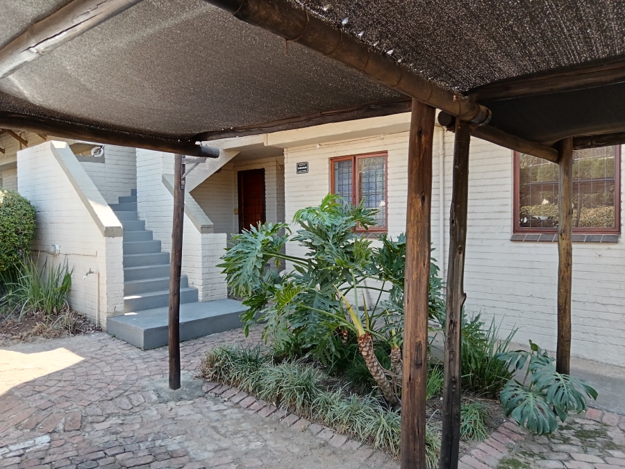 2 Bedroom Property for Sale in Paulshof Gauteng