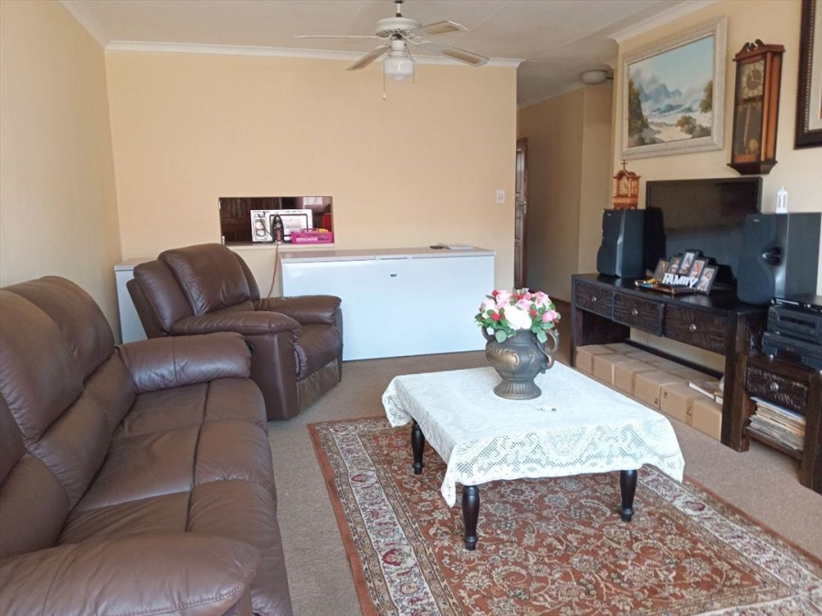 1 Bedroom Property for Sale in Terenure Gauteng