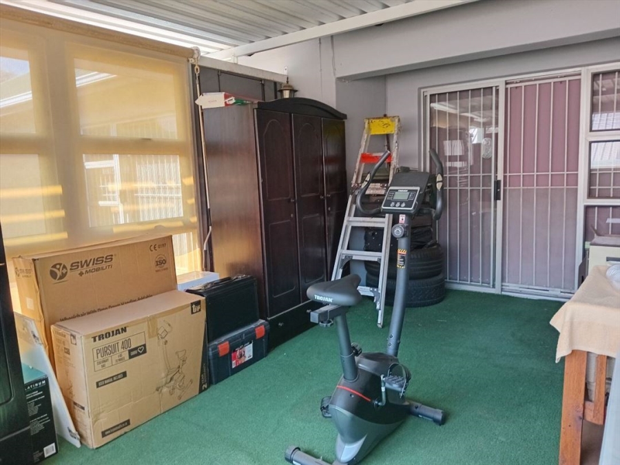 1 Bedroom Property for Sale in Terenure Gauteng