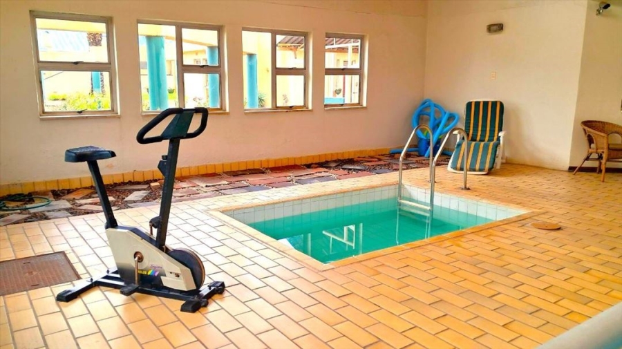 1 Bedroom Property for Sale in Terenure Gauteng