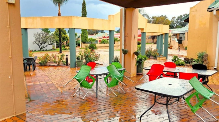 1 Bedroom Property for Sale in Terenure Gauteng