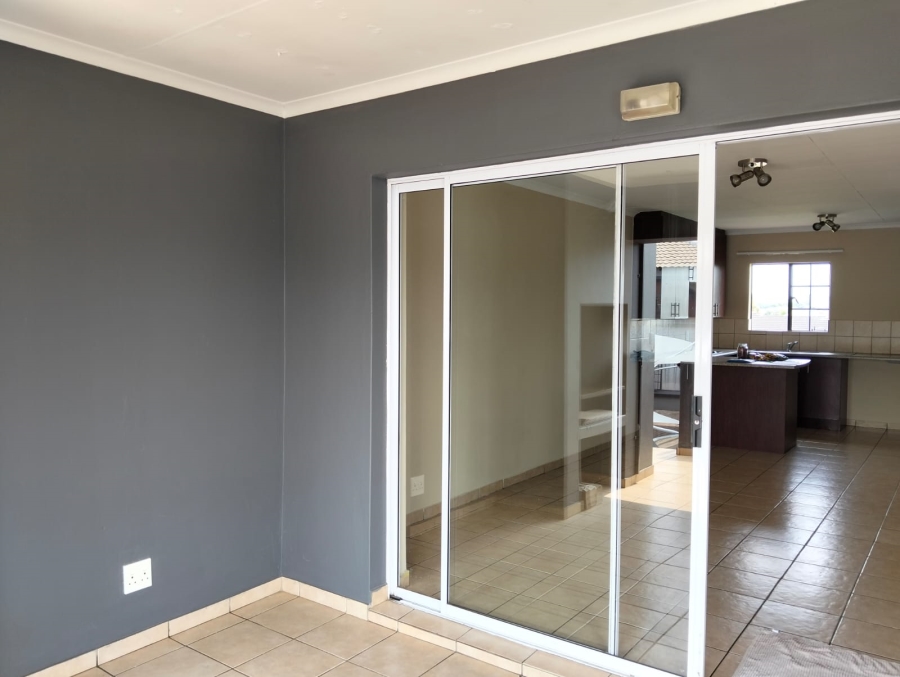2 Bedroom Property for Sale in Birchleigh Gauteng