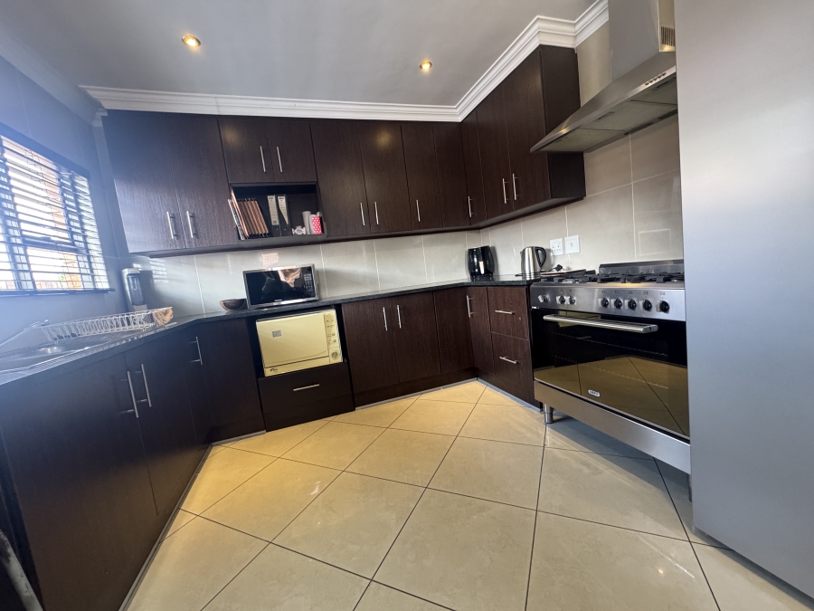 3 Bedroom Property for Sale in New Redruth Gauteng