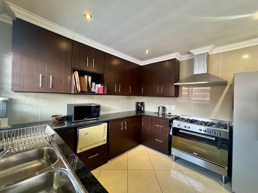 3 Bedroom Property for Sale in New Redruth Gauteng