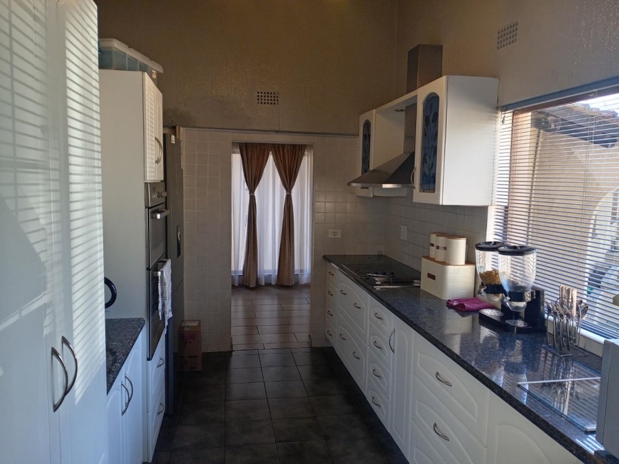 3 Bedroom Property for Sale in Weltevreden Park Gauteng