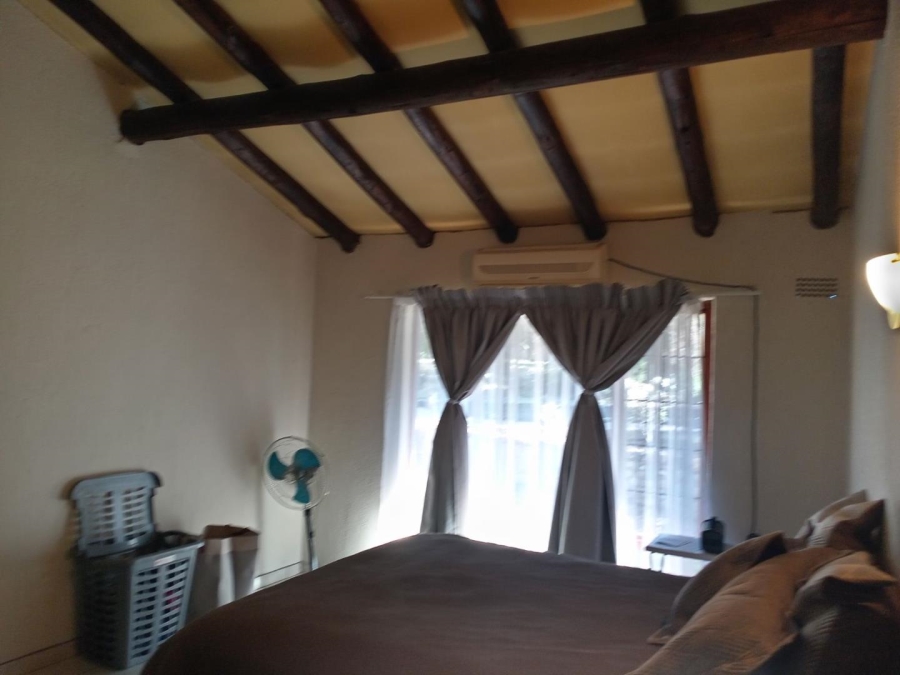 3 Bedroom Property for Sale in Weltevreden Park Gauteng