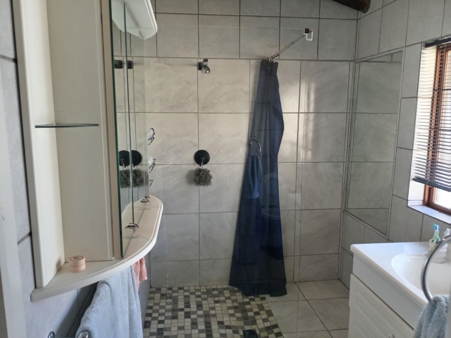 3 Bedroom Property for Sale in Weltevreden Park Gauteng