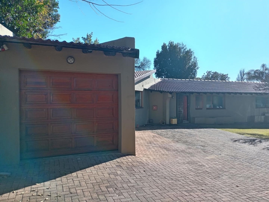 3 Bedroom Property for Sale in Weltevreden Park Gauteng