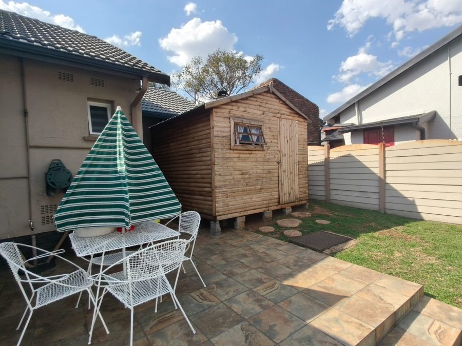 4 Bedroom Property for Sale in Van Riebeeck Park Gauteng