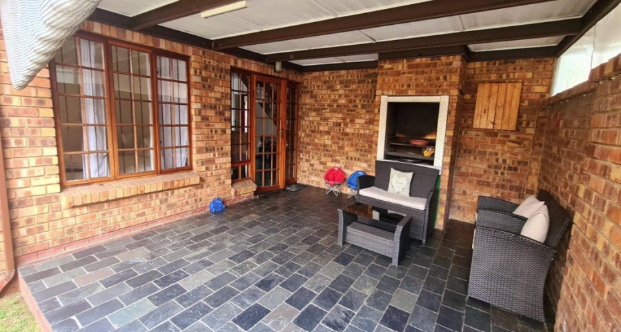 3 Bedroom Property for Sale in Bartlett Gauteng