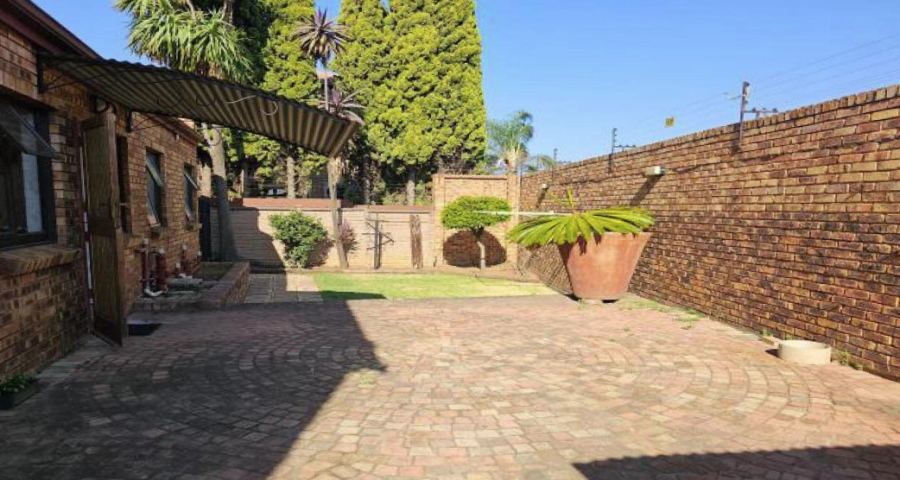 3 Bedroom Property for Sale in Bartlett Gauteng