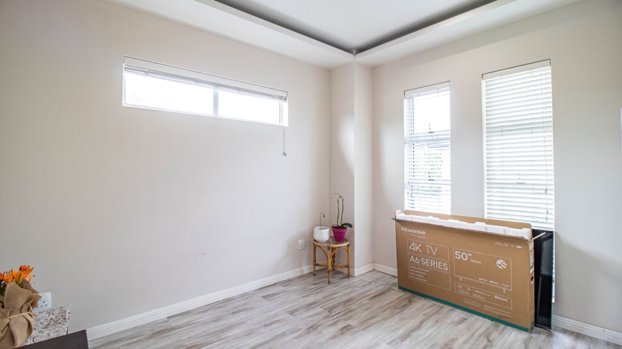 3 Bedroom Property for Sale in Modderfontein Gauteng
