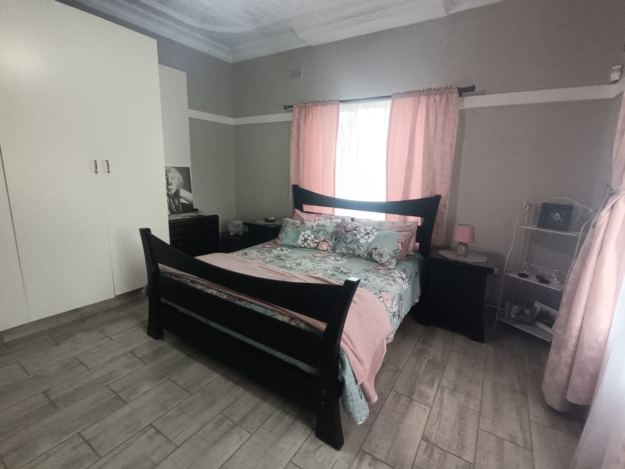 3 Bedroom Property for Sale in Brakpan Central Gauteng